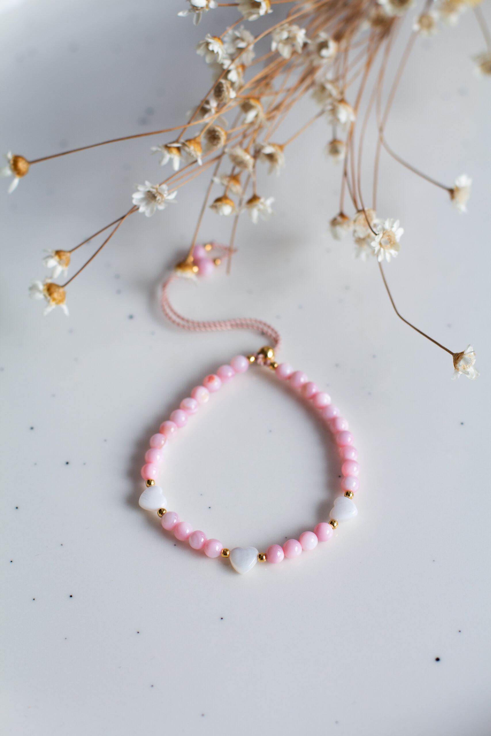 Bransoletka z białymi sercami -okazja-